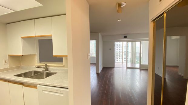 For Lease - 285 Enfield Place Unit# 1702, Mississauga, Ontario - Photo 1