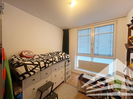Gut aufgeteilte 3-Zimmer Wohnung mit Innenhof-Loggia und Küche! - Foto 4
