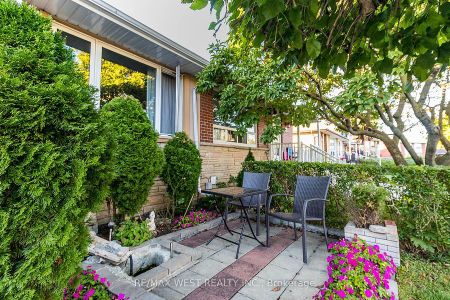 For Lease - 24 Clarion Road Unit# Main, Toronto, Ontario - Photo 3