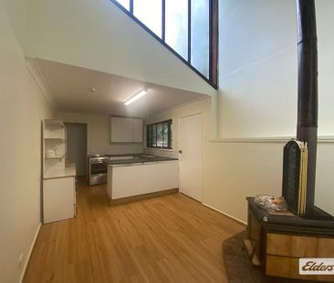 9 Playfair Road - Photo 3