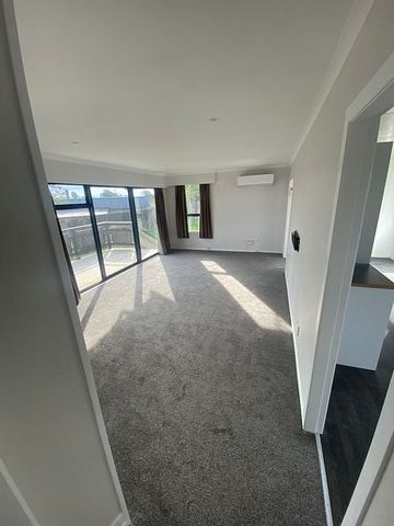 3 bedroom w/ Rumpus room & Garage - Photo 5