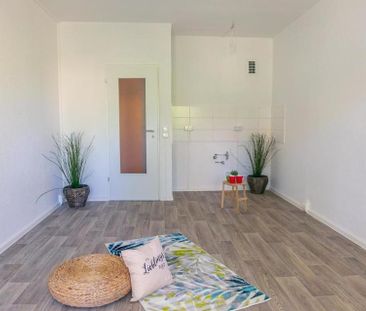 1-Raum-Wohnung mit offenem Wohn-/Essbereich - Foto 1