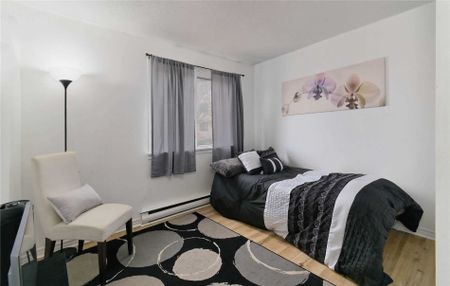 For Lease - 1016 Falgarwood Drive Unit# 41, Oakville, Ontario - Photo 4