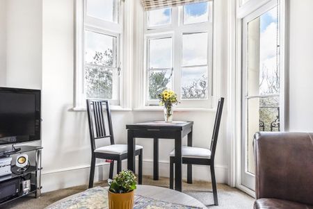 Rosendale Road, West Dulwich SE21 - Photo 4