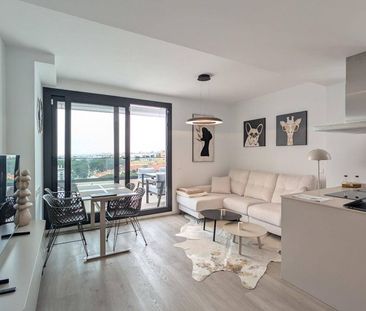 1 room luxury Flat for rent in Torremolinos, Andalusia - Photo 6