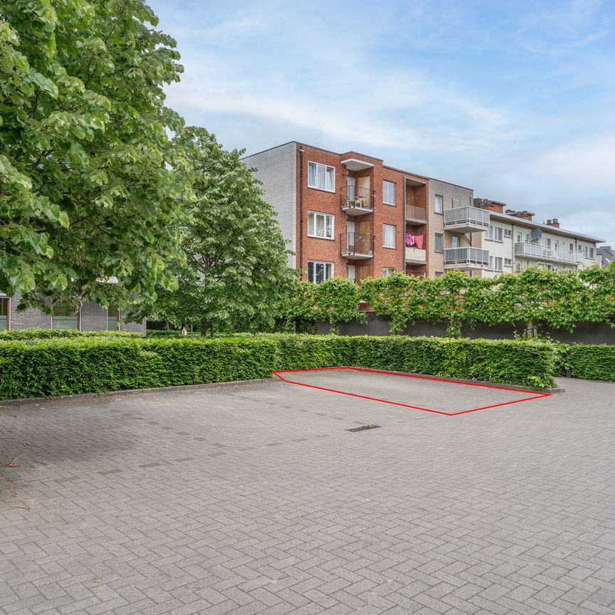 Centraal gelegen app met 2 slaapkamers en terras te Turnhout - Photo 1