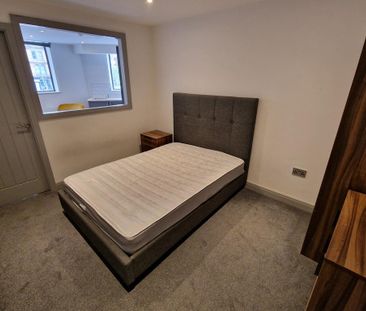 Studio to rent - Photo 3