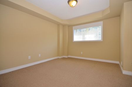 For Lease - 205 BLUESTONE Private Unit# 2, Orleans - Cumberland and Area, Ontario - Photo 4