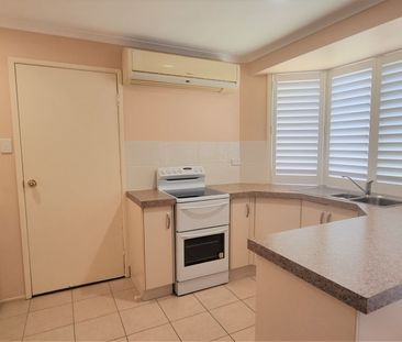 Low Maintenance Modern Unit - Photo 2