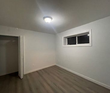 Fleetwood Lovely 3 Bedroom Suite - Photo 4