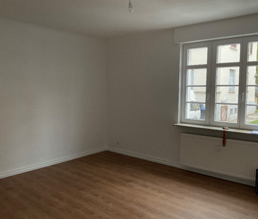 Großzügige 4-Zimmer-Wohnung in Oberesslingen! - Photo 1