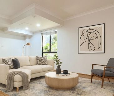 Well Appointed Townhouse - Photo 3