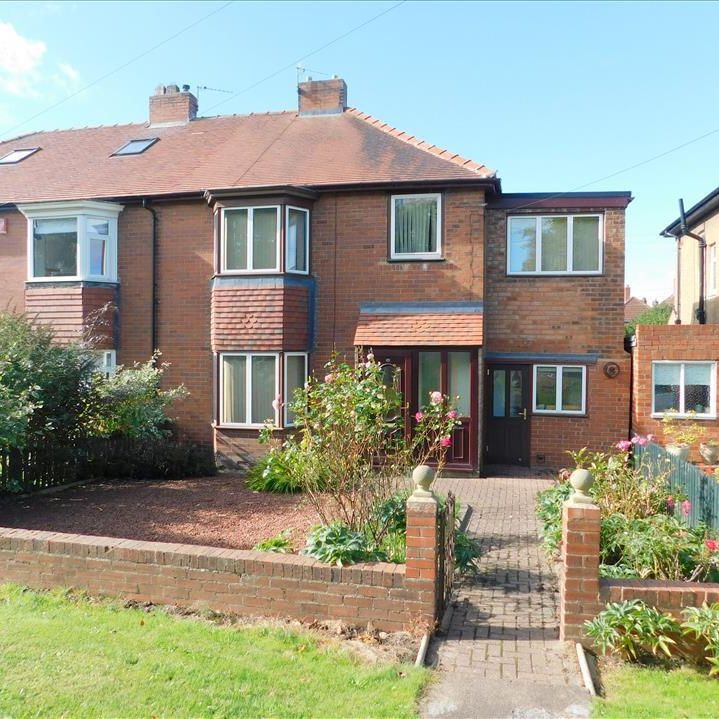 6 bedroom private hall to rent - Photo 1