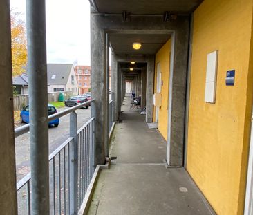 Rummelig 2-værelses lejlighed i Nørresundby - Photo 5