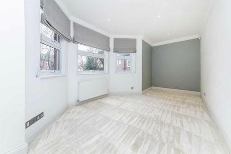 Netherhall Gardens, NW3, London - Photo 2