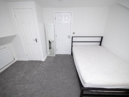 7 bedroom house to rent - Photo 3