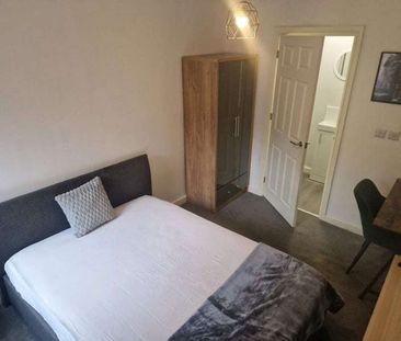 Langton Street Room 4 - Photo 3