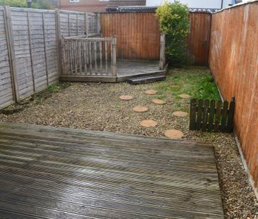 2 bedroom terraced house to rent - Photo 6