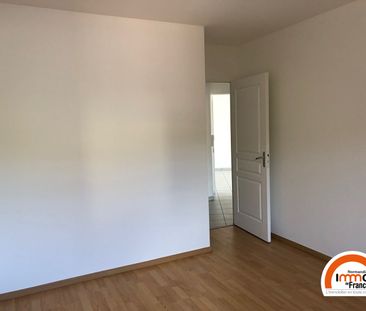 Location Appartement 3 pièces 64m² - Photo 2