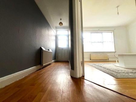 4 bedroom maisonette to rent - Photo 5