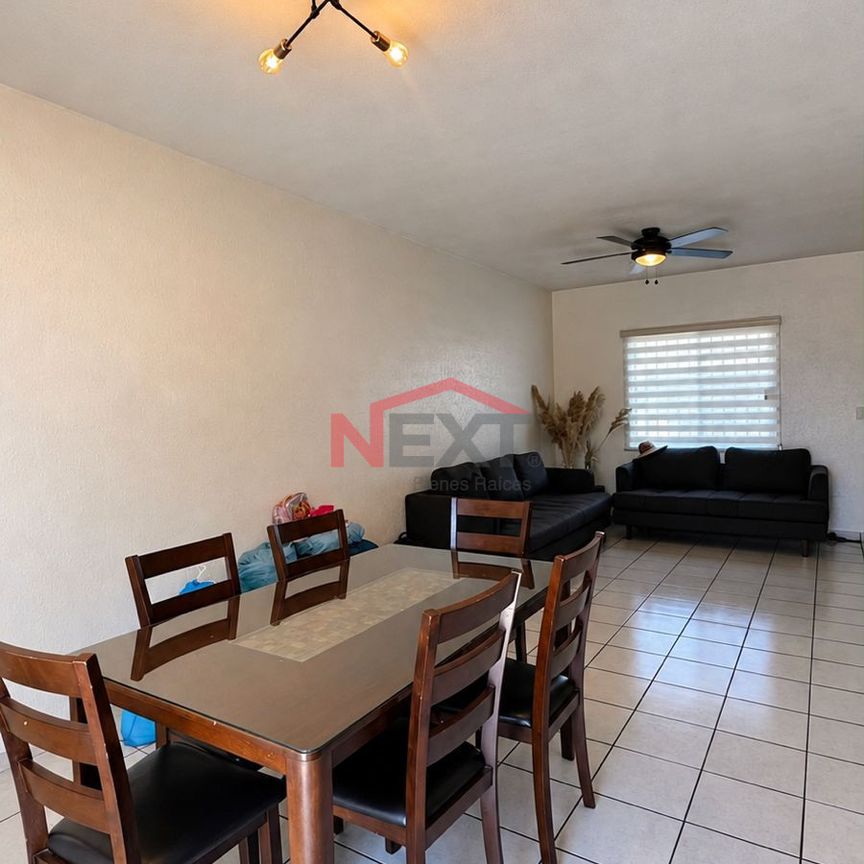 CASA EN RENTA EN CERRADA DE CORTES - Foto 1