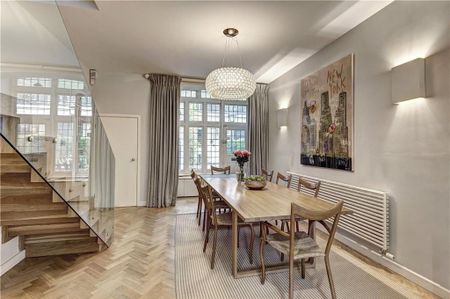 3 Bed Terraced House, De Vere Cottages, W8 - Photo 3