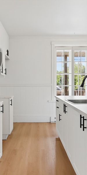 5 Et Demi à Louer | 2474 Av. Royale, Bea - Photo 1