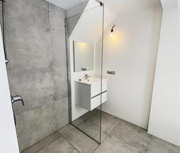 Appartement te huur - Photo 1