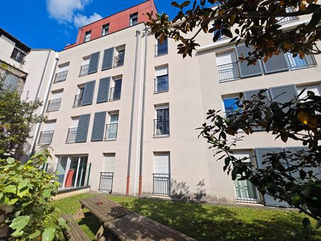 Location Appartement 1 pièce 18m² - Photo 2