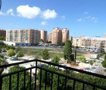Valencia - Foto 2