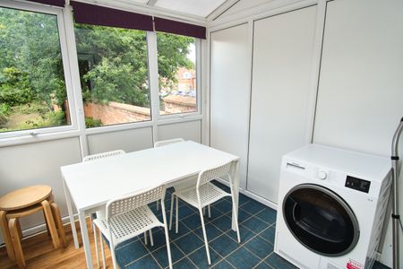 1 George Street - Photo 3