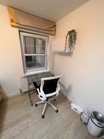 1 Bed Flat, Canton Street, E14 - Photo 4