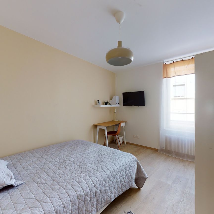 Desire Claude G Roommate 4 Bedrooms at Saint Etienne - Photo 1