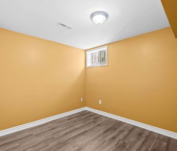 For Lease - 1005 Sandcliff Drive Unit# Bsmt, Oshawa, Ontario - Photo 6