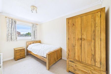 2 bedroom bungalow to rent - Photo 4