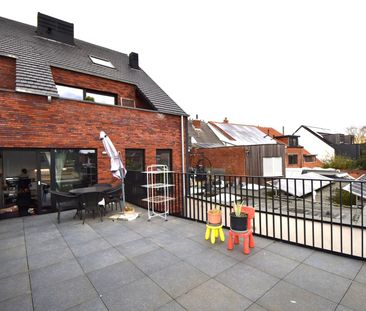 Modern- & lichtrijk 2-slk. app met Z-gericht terras & garage - Photo 6