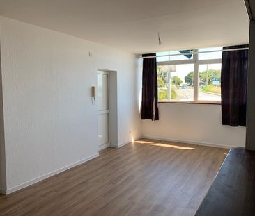 A louer très grand T5 110 M2 avec trois chambres et grand salon/séj... - Photo 3