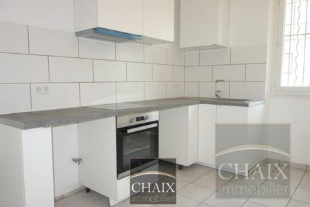 Appartement 3 pièces 69m2 MARSEILLE 5EME 1 105 euros - Photo 4