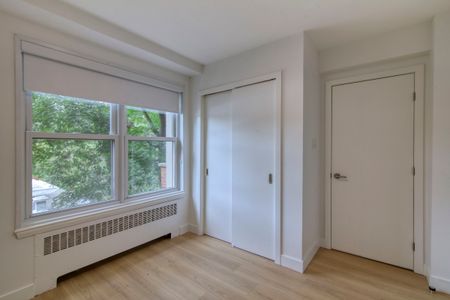 10 Rosemount Avenue - Photo 4