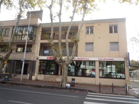 Location Appartement 2 pièces 34m² MONTPELLIER 34000 - Photo 5