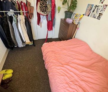 Norwood Terrace, Hyde Park, Leeds, LS6 - Photo 6