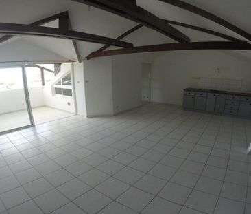 Location Appartement 2 pièces 49m² CAYENNE 97300 - Photo 6