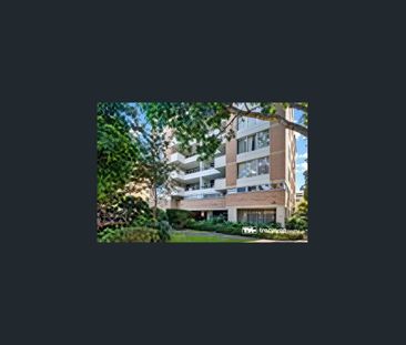 Timber-Floored Two-Bedroom Apartment in the Heart of Chatswood - Photo 6