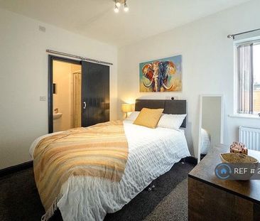 1 bedroom in a house share to rent - Photo 6