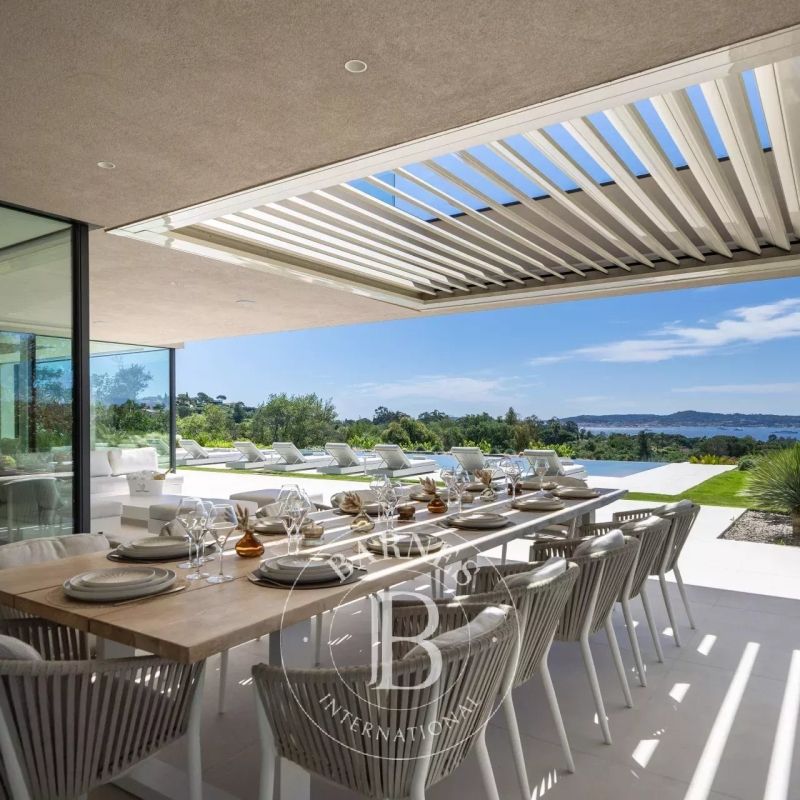 LOCATION SAISONNIÈRE - GRIMAUD - VUE MER - VILLA NEUVE - 7 CHAMBRES - JACUZZI - PISCINE - Photo 1