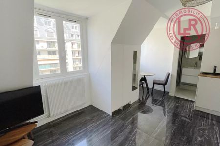 Appartement à louer à Paris 3Ème - Photo 3