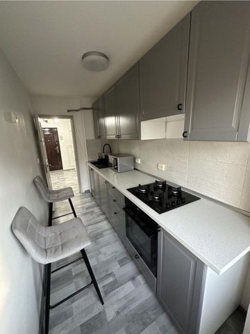 Vitan mall etaj 6 din 8 - Photo 4