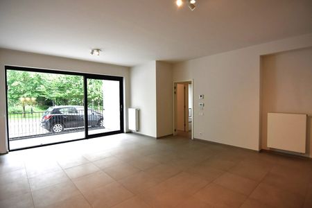 Modern gelijkvloers appartement tegenover park Pastoorsbos Beveren - Photo 2