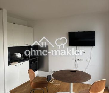Etagenwohnung in Berlin (Charlottenburg) - Photo 1