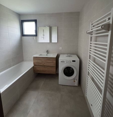 Location appartement 3 pièces 75 m² à Ferney-Voltaire (01210) - Photo 2